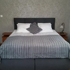 https://villa-lena.sopothotels.com
